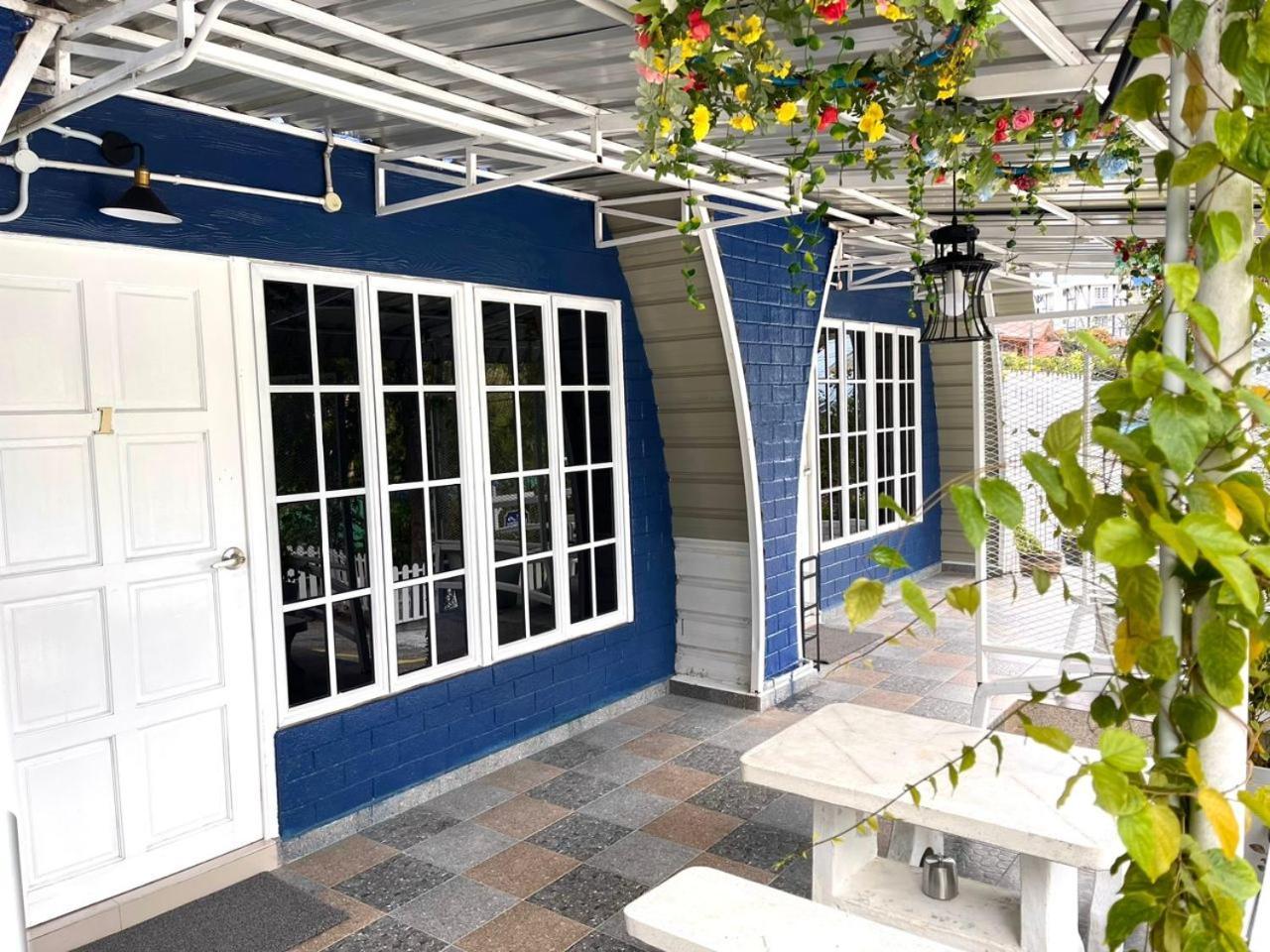 Blue Cabins By Pfordten Cottage Cameron Highlands Eksteriør bilde