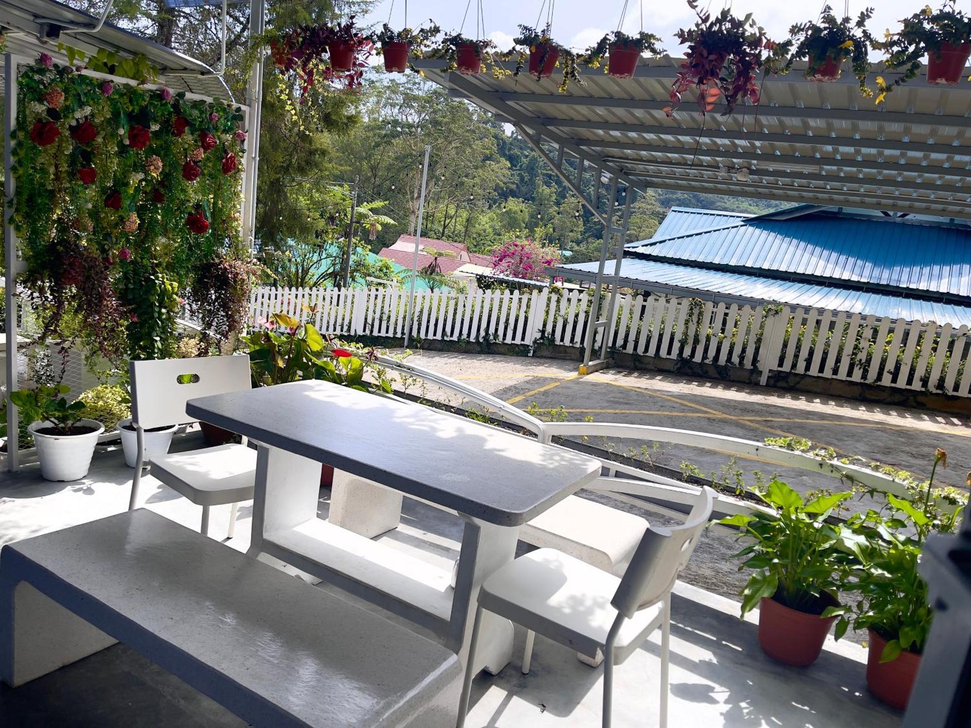 Blue Cabins By Pfordten Cottage Cameron Highlands Eksteriør bilde