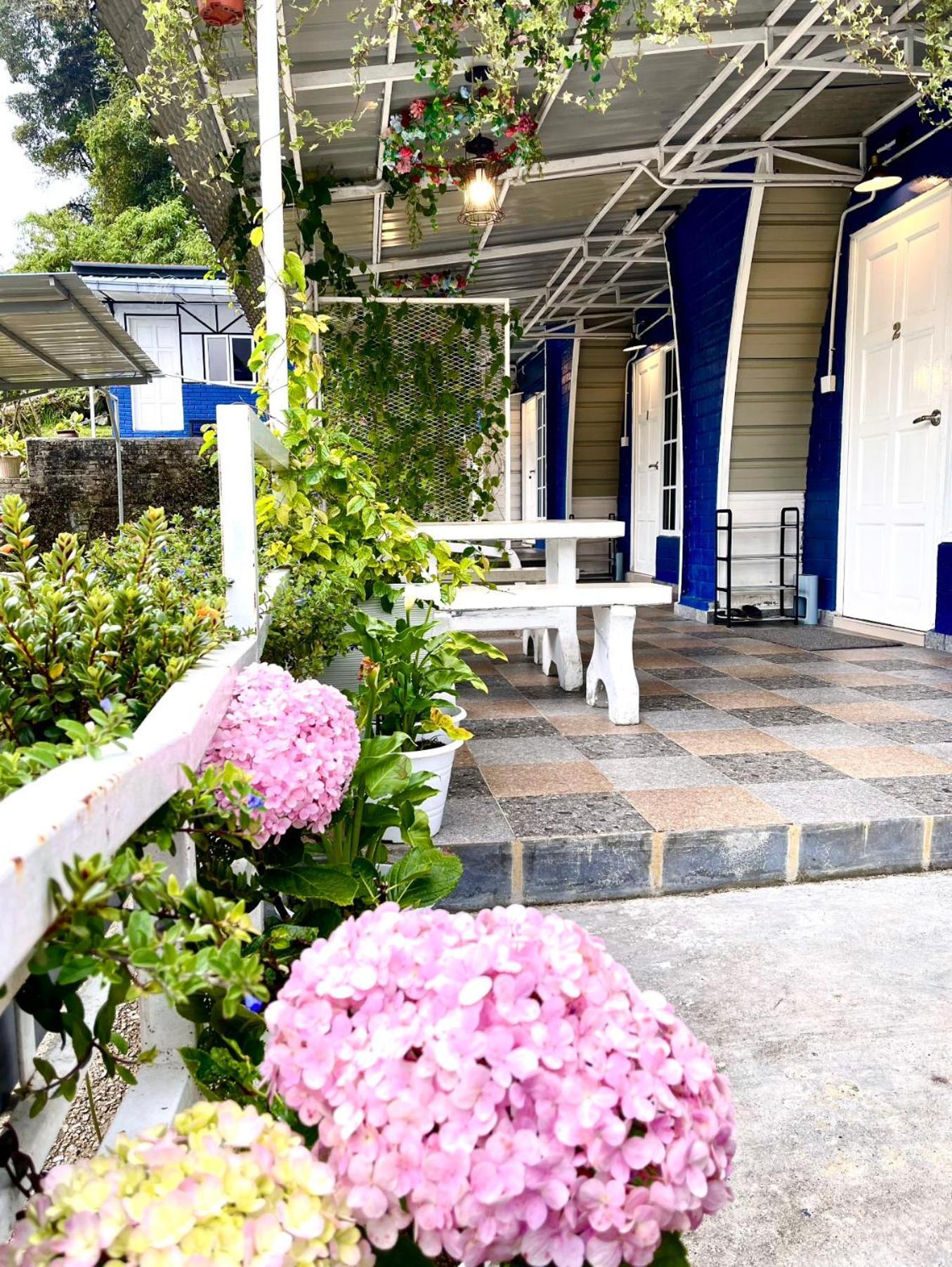 Blue Cabins By Pfordten Cottage Cameron Highlands Eksteriør bilde